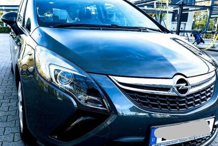 Opel Zafira Tourer 108.000 km 8.500 &euro; Bochum 44795