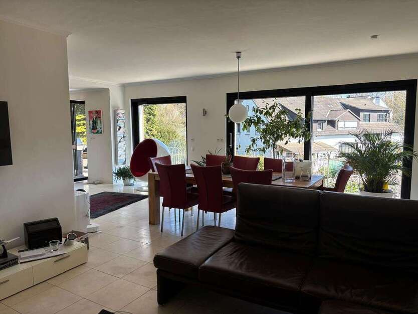 Haus zum Kaufen in Recklinghausen 440.000 € 404 m²