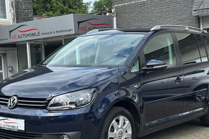 VW Touran 78.000 km 11.990 € Velbert 42551