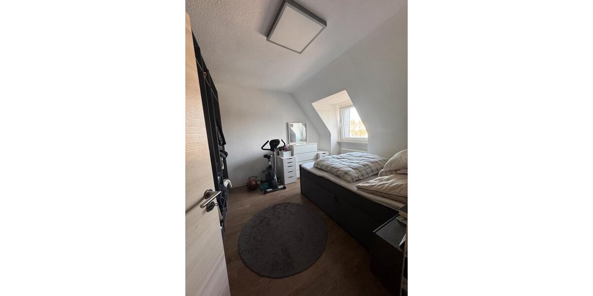 Dachgeschoßwohnung Dortmund Hörde - 2 Zimmer, 44 m&sup2;, 395&euro; | Angebot:25403045