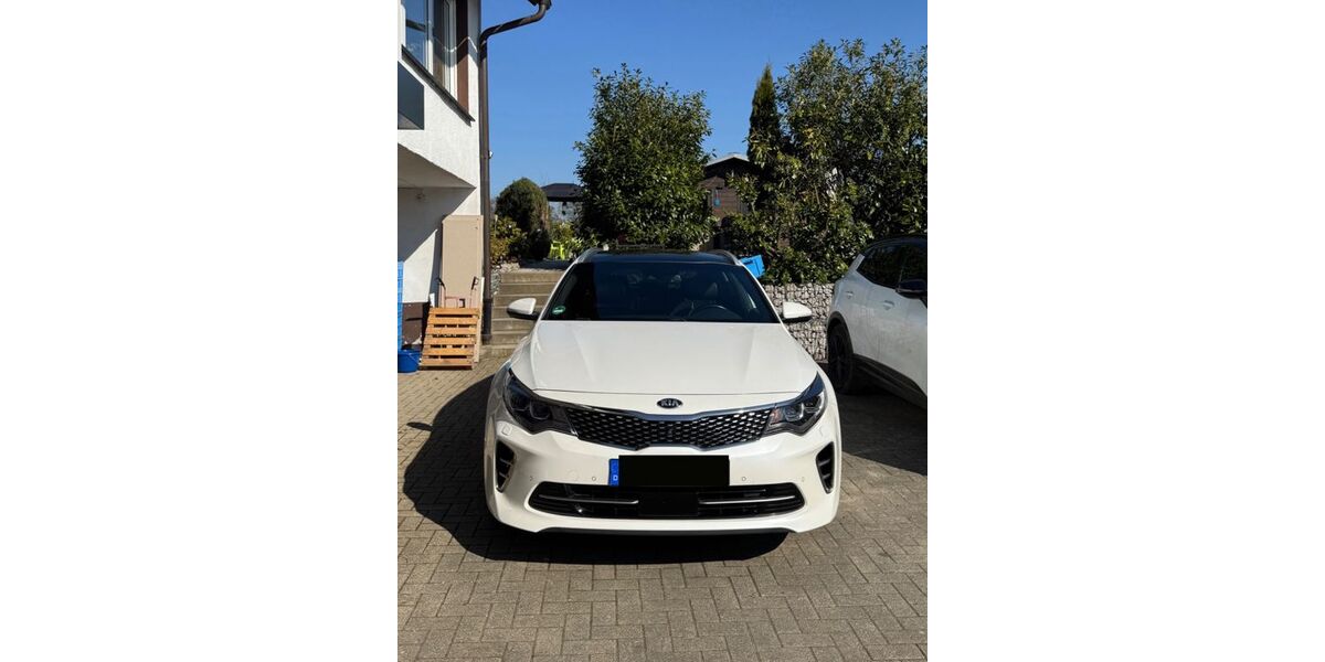 Kia Optima 148.000 km 12.199 &euro; Herne 44651