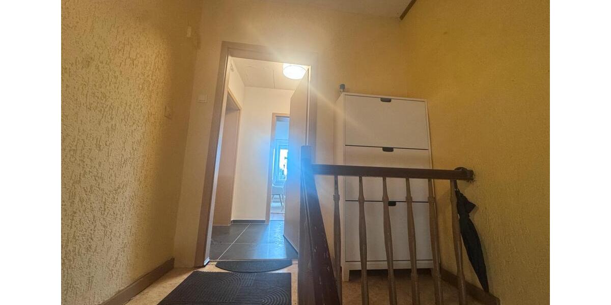 Dachgeschoßwohnung Gelsenkirchen Gelsenkirchen-West - 2.5 Zimmer, 70 m&sup2;, 120.000&euro; | Angebot:24751825