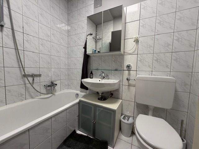 Attraktive City-Wohnung im Kaiserviertel Alles fußläufig in Dortmund-City 2 zimmer