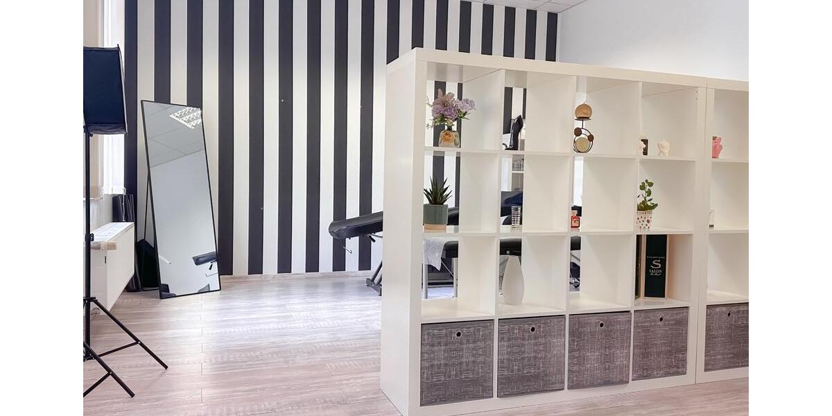 Ich vermiete einen Platz im Studio, Stadt Essen! zimmer