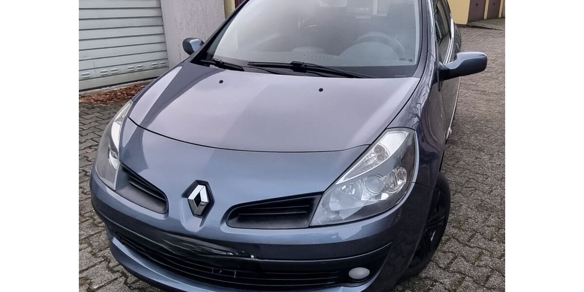 Renault Clio 159.618 km 3.100 &euro; Gladbeck 45964