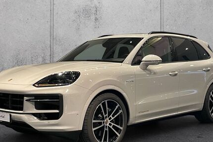 Porsche Cayenne 11.399 km 124.850 &euro; Recklinghausen 45665