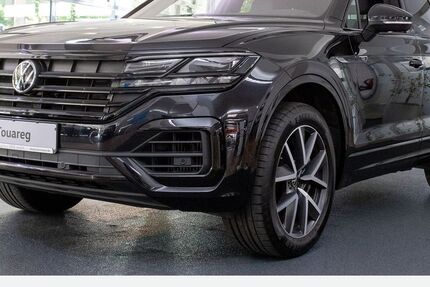 VW Touareg 64.419 km 49.880 € Recklinghausen 45663