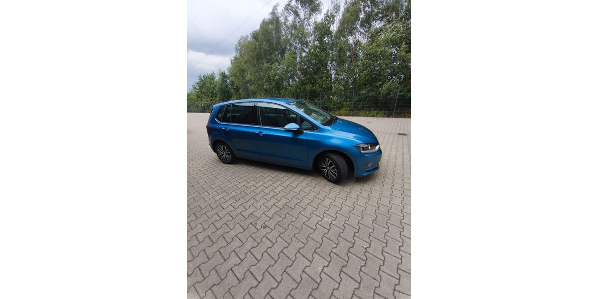 VW Golf Sportsvan 129.000 km 10.300 &euro; Bochum 44799