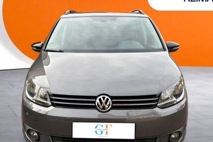 VW Touran 222.148 km 5.600 &euro; Oberhausen 46045