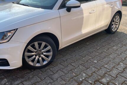 Audi A1 96.500 km 11.700 &euro; Oberhausen 46147