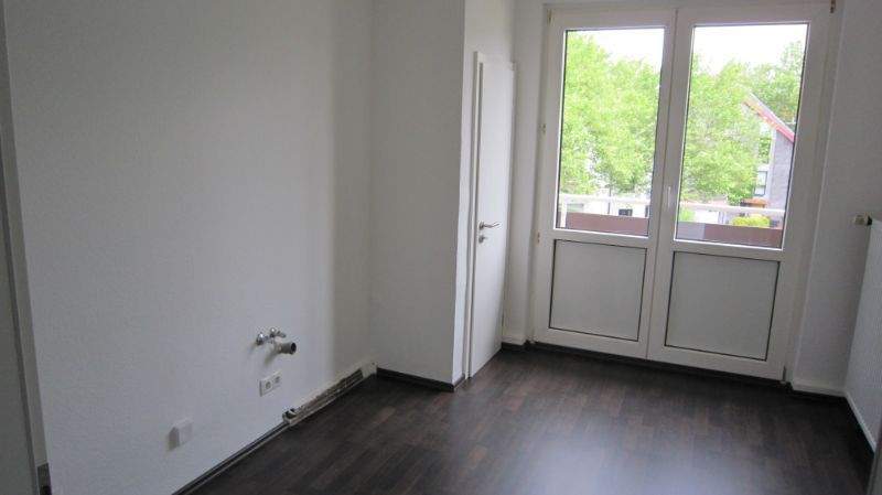 Etagenwohnung Herne Herne-Mitte - 2 Zimmer, 65 m&sup2;, 520&euro; | Angebot:25699034