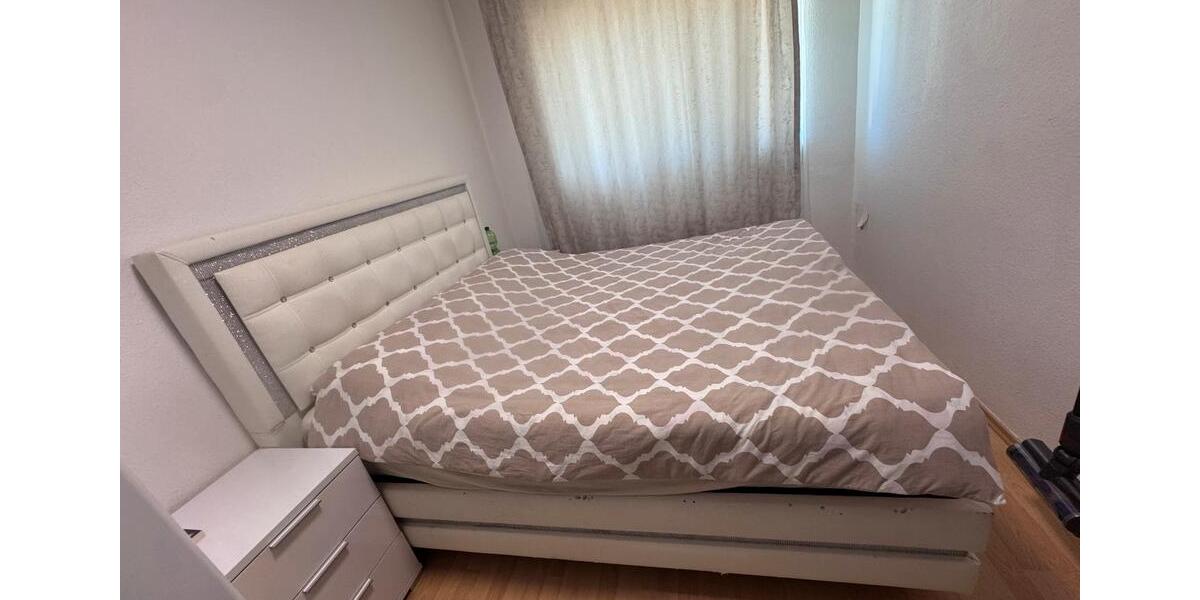 Etagenwohnung Essen Frillendorf - 3 Zimmer, 80 m&sup2; | Angebot:26383000