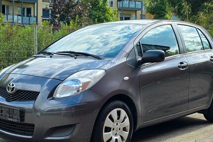 Toyota Yaris 114.000 km 3.300 &euro; Herne (NRW) 44628