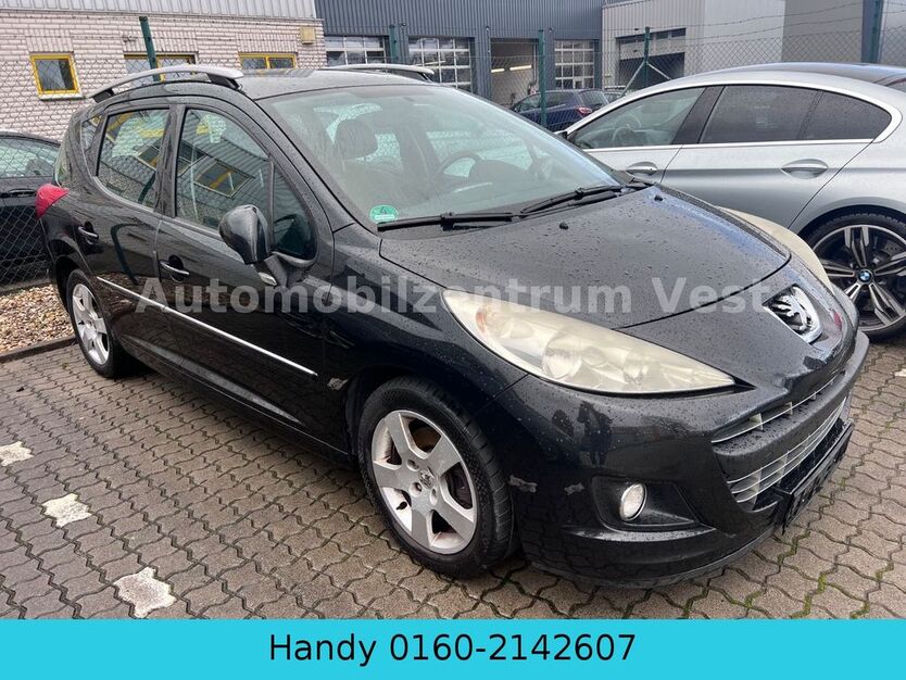 Peugeot 207 149.000 km 3.890 € Recklinghausen 45657