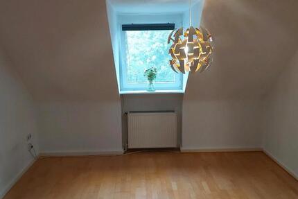 Gemütliche Dachgeschosswohnung in Witten Zentrum zimmer