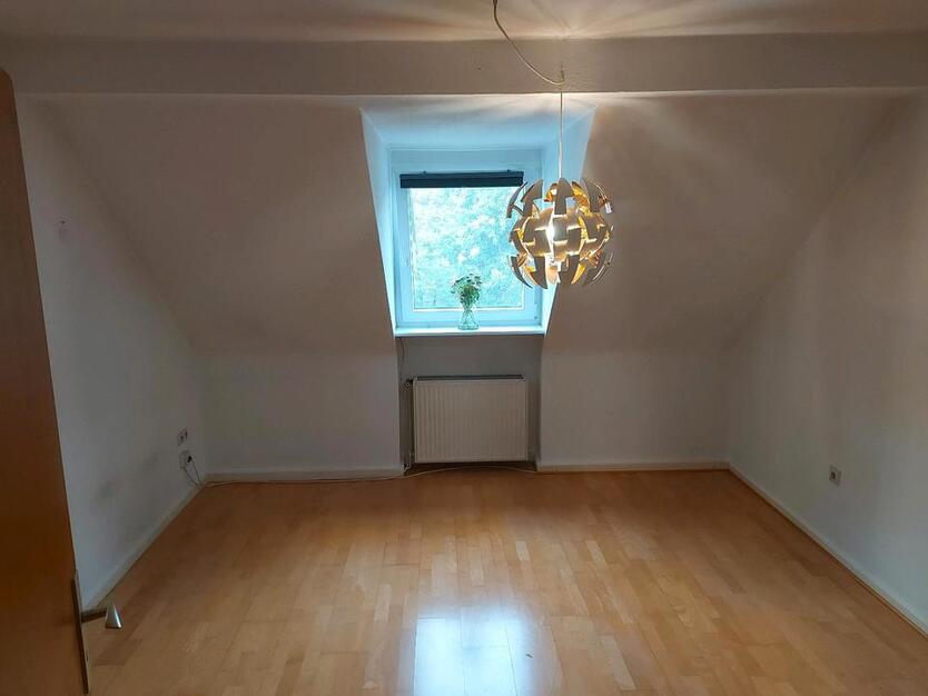 Gemütliche Dachgeschosswohnung in Witten Zentrum zimmer