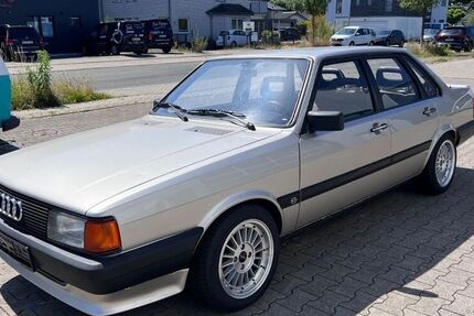 Audi 80