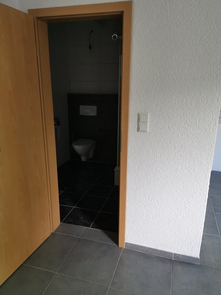 Helle 1,5-Zimmer-Wohnung Nähe Rathausgalerie – zentral&uni-nah zimmer