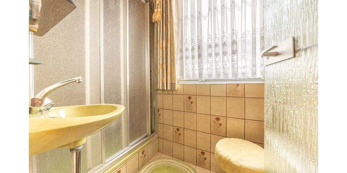 Reihenmittelhaus Dortmund Scharnhorst - 3 Zimmer, 124 m&sup2;, 339.000&euro; | Angebot:24470991