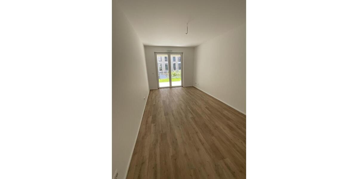 Erdgeschoßwohnung Essen Südviertel - 2 Zimmer, 65 m&sup2;, 809&euro; | Angebot:26249922