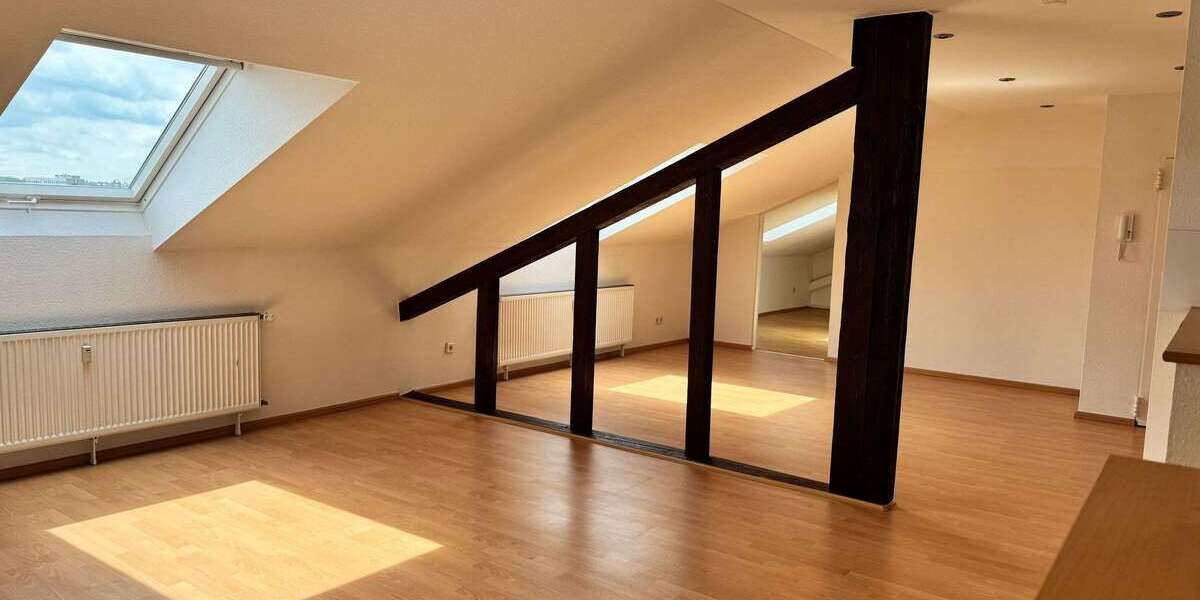 Etagenwohnung Essen Huttrop - 1 Zimmer, 52 m&sup2;, 295&euro; | Angebot:26869614