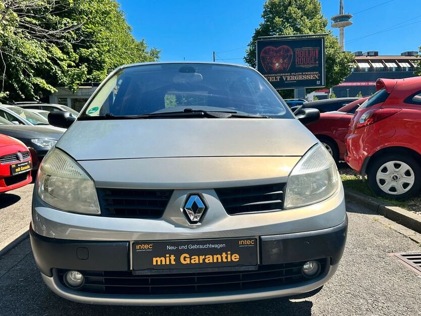 Renault Scenic 162.048 km 1.999 € Essen 45145
