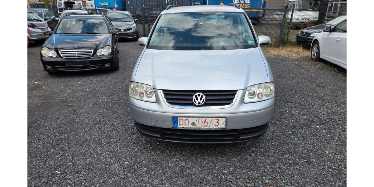 VW Touran 194.000 km 3.499 &euro; Dortmund 44147