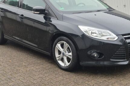 Ford Focus 282.776 km 4.399 &euro; Lünen 44532