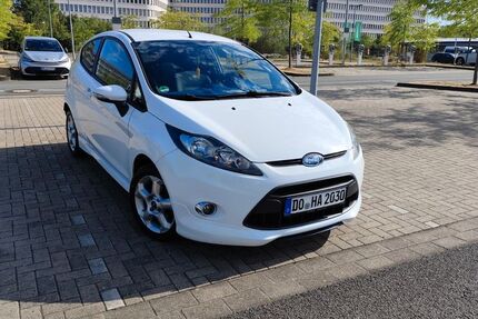Ford Fiesta 108.200 km 3.999 &euro; Dortmund 44139
