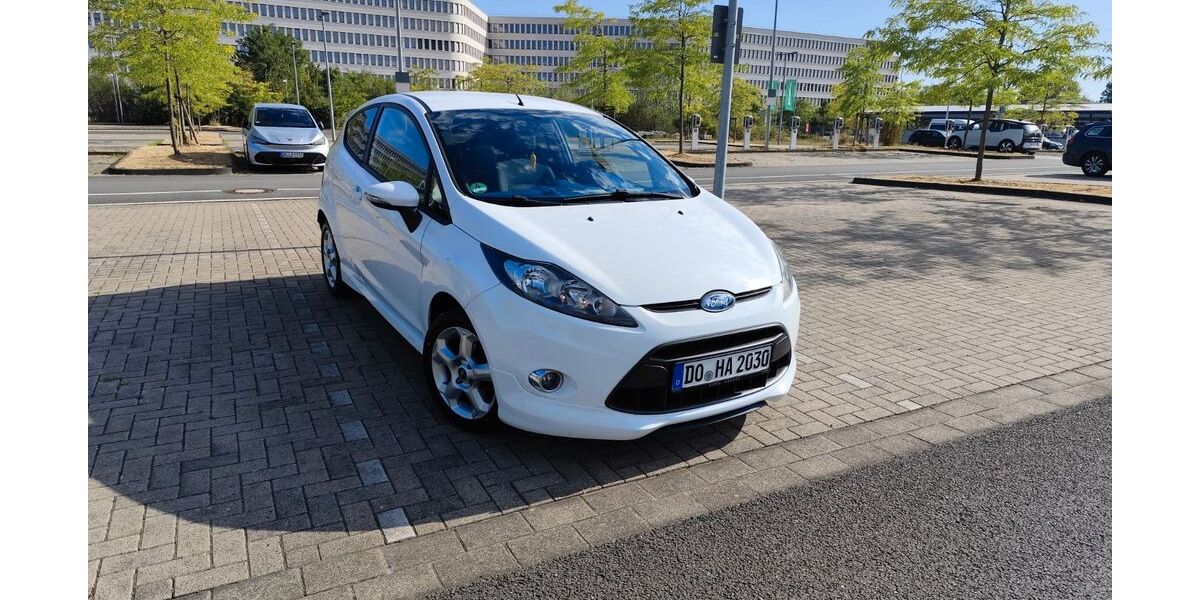 Ford Fiesta 108.200 km 3.999 &euro; Dortmund 44139