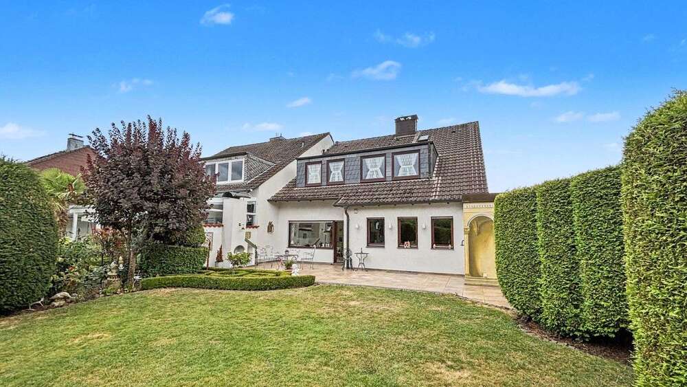 Einfamilienhaus Hattingen Niederbonsfeld - 6.5 Zimmer, 153 m&sup2;, 569.000&euro; | Angebot:27207729