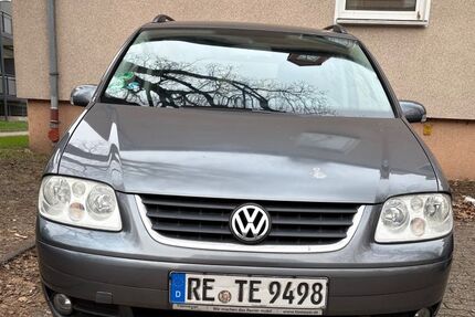 VW Touran 175.000 km 3.000 &euro; Gladbeck 45968