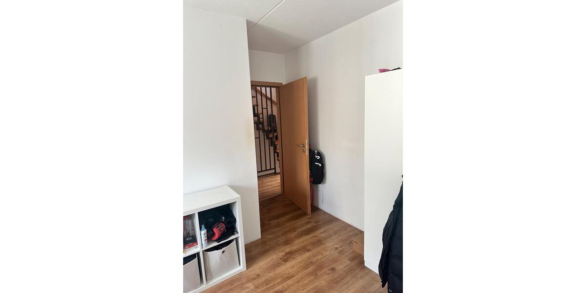 Doppelhaushälfte Gelsenkirchen Rotthausen - 5 Zimmer, 122 m&sup2;, 1.690&euro; | Angebot:25961566