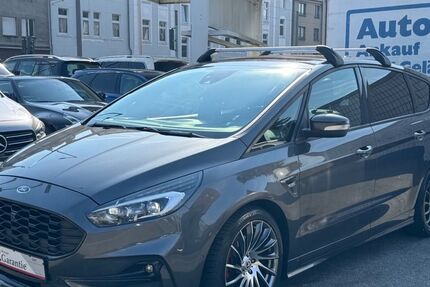 Ford S-Max 98.900 km 23.900 &euro; Oberhausen 46045