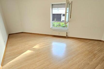 Wohnung Dortmund Aplerbeck - 3 Zimmer, 77 m&sup2;, 705&euro; | Angebot:25548107