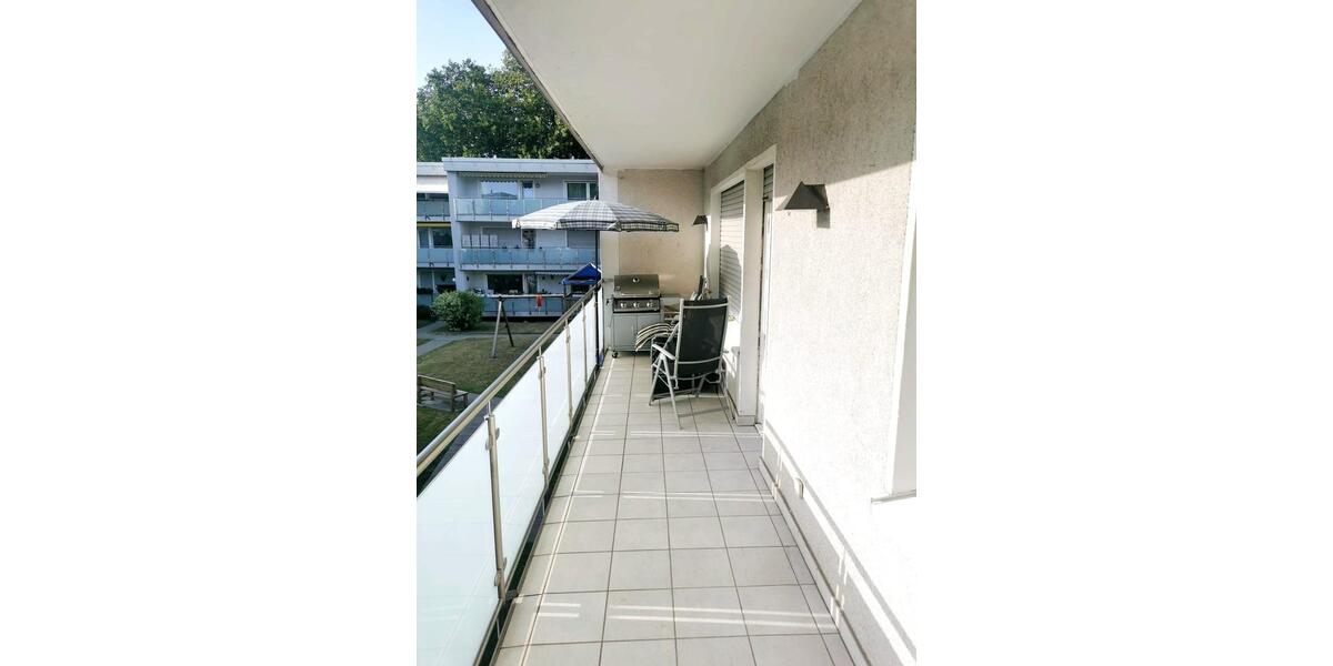 Provisionsfreie 3,5-Z.-Whg mit Loggia, Garage & Gem.-garten 3.5 zimmer