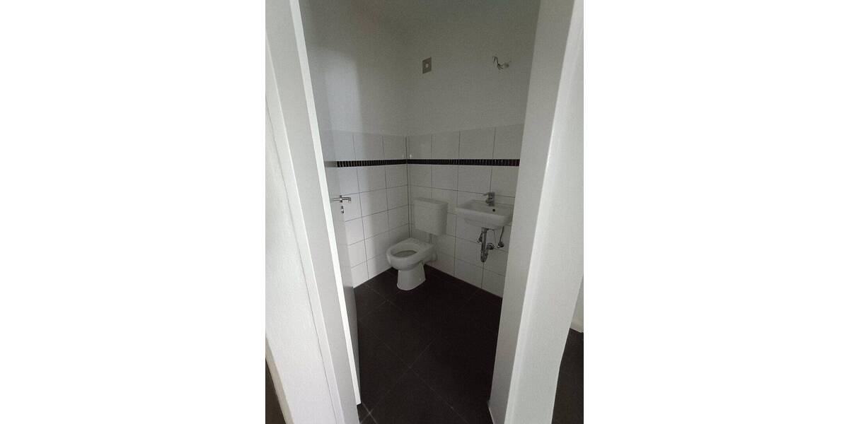 Etagenwohnung Witten Mitte - 3 Zimmer, 87 m&sup2;, 870&euro; | Angebot:26805793
