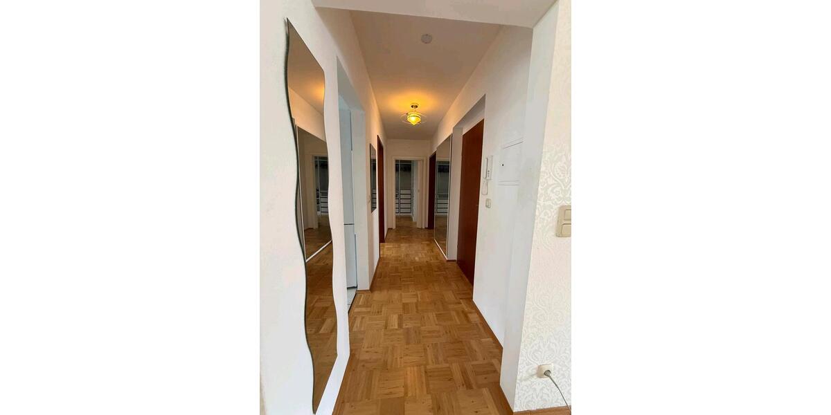 Etagenwohnung Essen Stadtbezirk III - 2 Zimmer, 75 m&sup2;, 1.050&euro; | Angebot:26341708