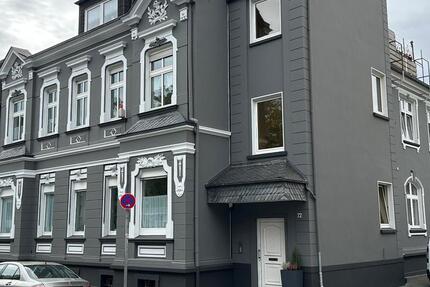 kernsanierte Altbauwohnung im 1.OG zimmer