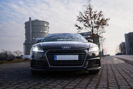 Audi TT 69.000 km 19.990 &euro; Hattingen 45527
