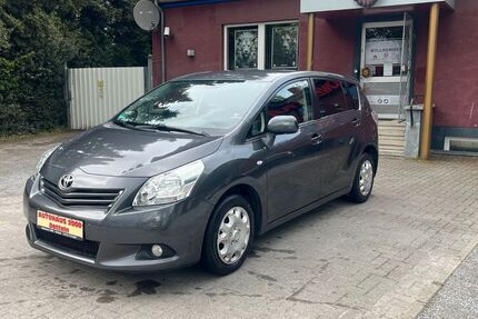 Toyota Verso 138.856 km 8.999 &euro; Datteln 45711