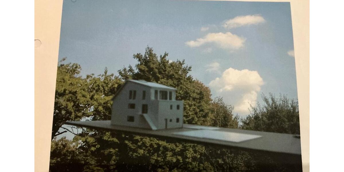 Einfamilienhaus in bester Lage, große Garage mit Eigentumsgrundst 6 zimmer