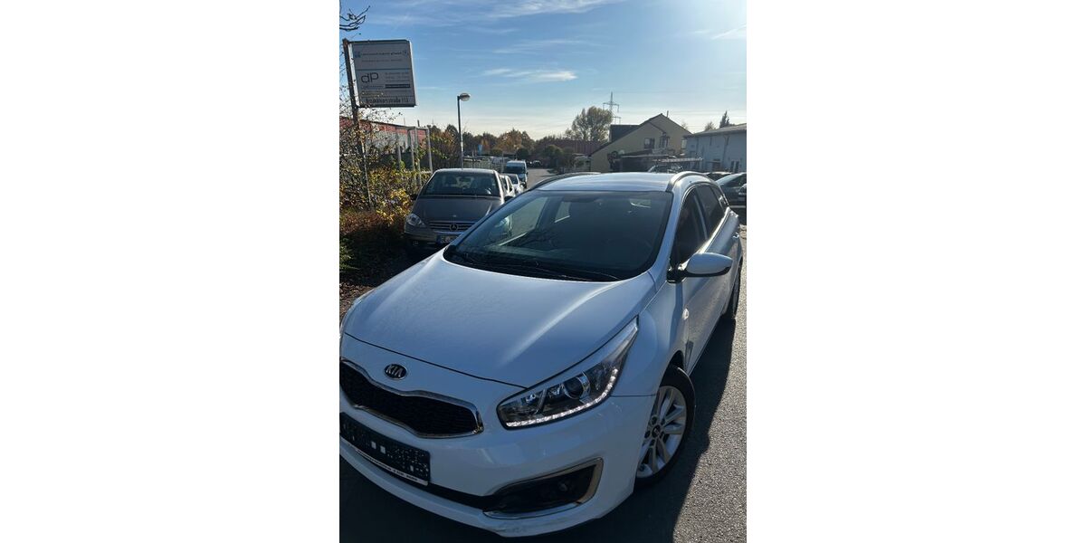 Kia ceed Sportswagon 123.114 km 7.770 &euro; Gelsenkirchen 45899