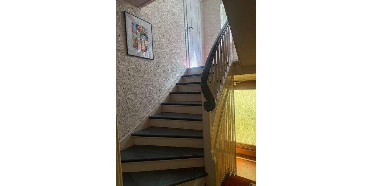 Mehrfamilienhaus, Wohnhaus Bochum Stiepel - 9 Zimmer, 197 m&sup2;, 595.000&euro; | Angebot:23389378