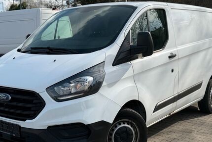 Ford Transit Custom 184.214 km 9.750 &euro; Essen 45139