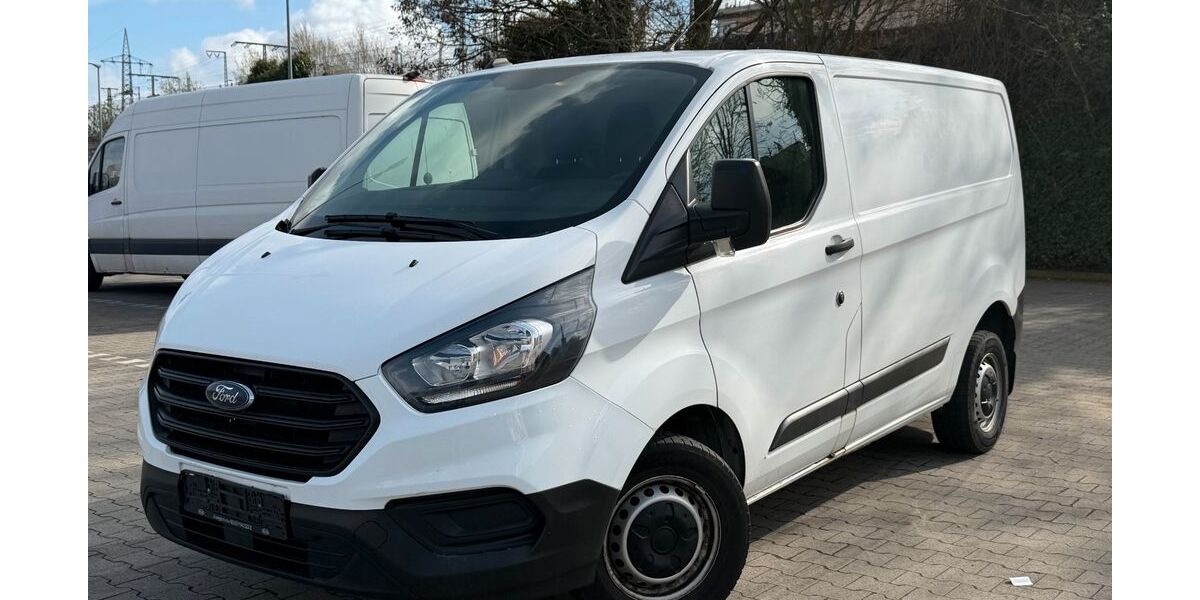 Ford Transit Custom 184.214 km 9.750 &euro; Essen 45139