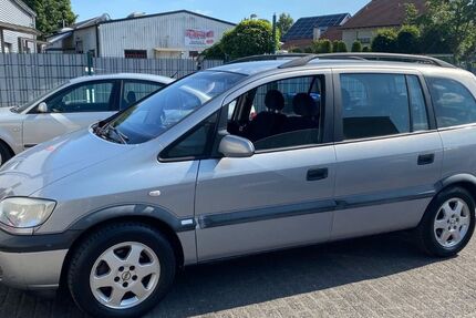 Opel Zafira 271.000 km 1.550 &euro; Herten 45701
