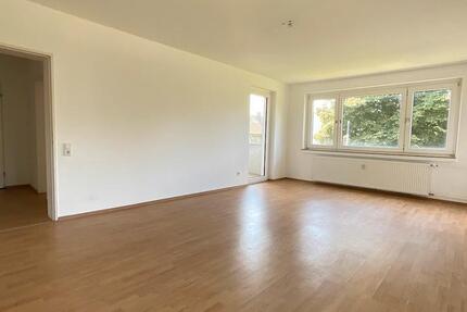 Schöne 4 Zimmerwohnung ab sofort frei 4 zimmer