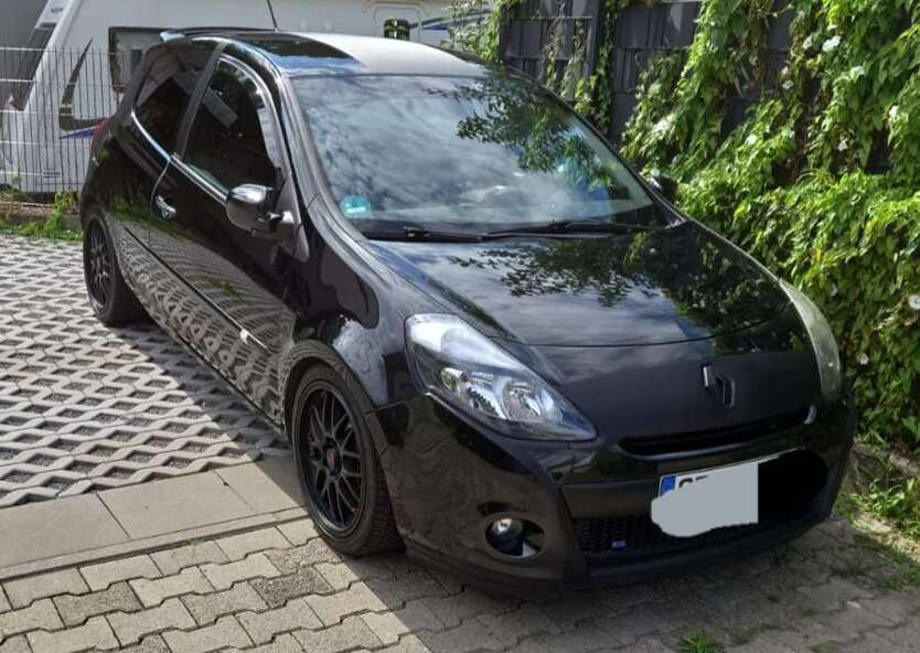 Renault Clio 144.798 km 3.300 € Dortmund 44329