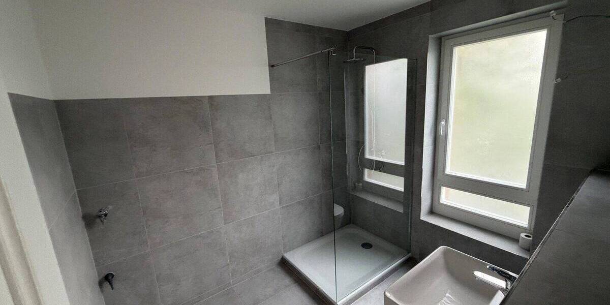 Etagenwohnung Essen Rüttenscheid - 3 Zimmer, 93 m&sup2;, 1.500&euro; | Angebot:26819320